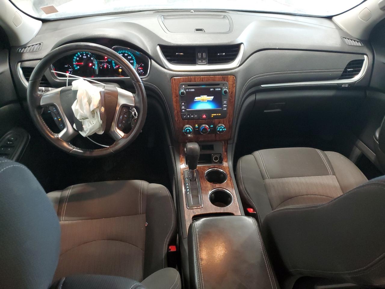 2014 Chevrolet Traverse - Image 8