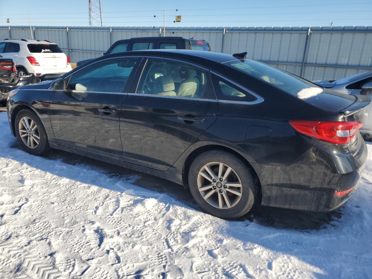 VIN 5NPE24AF7FH008277 2015 HYUNDAI SONATA no.2