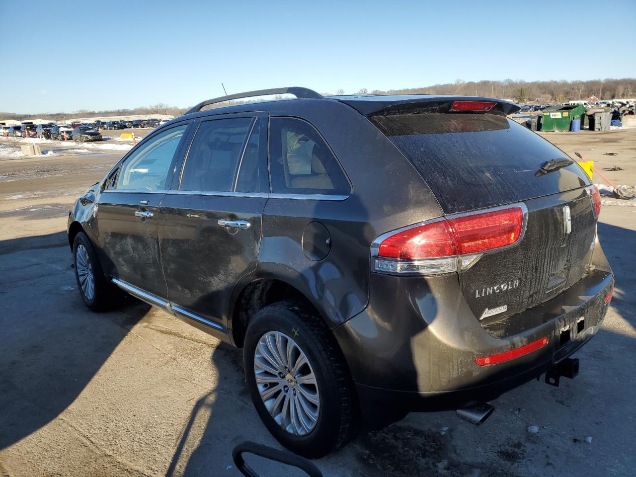 2011 Lincoln MKX - Image 2