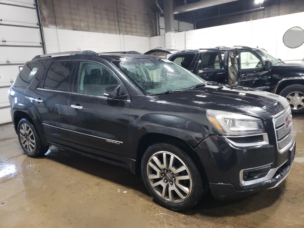 2013 GMC Acadia - Image 4