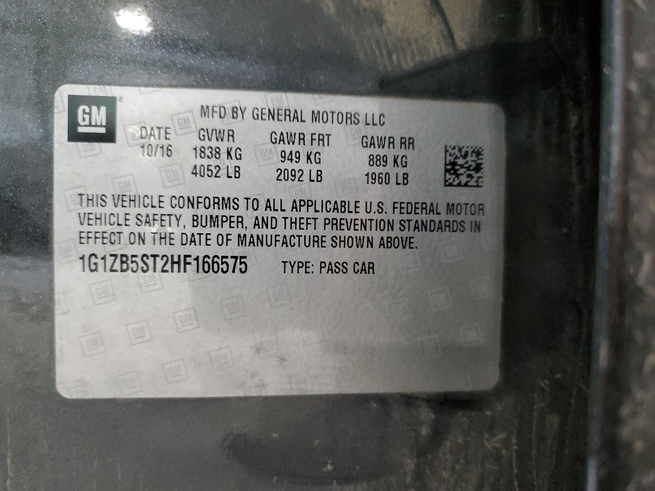 2017 Chevrolet Malibu - Image 12