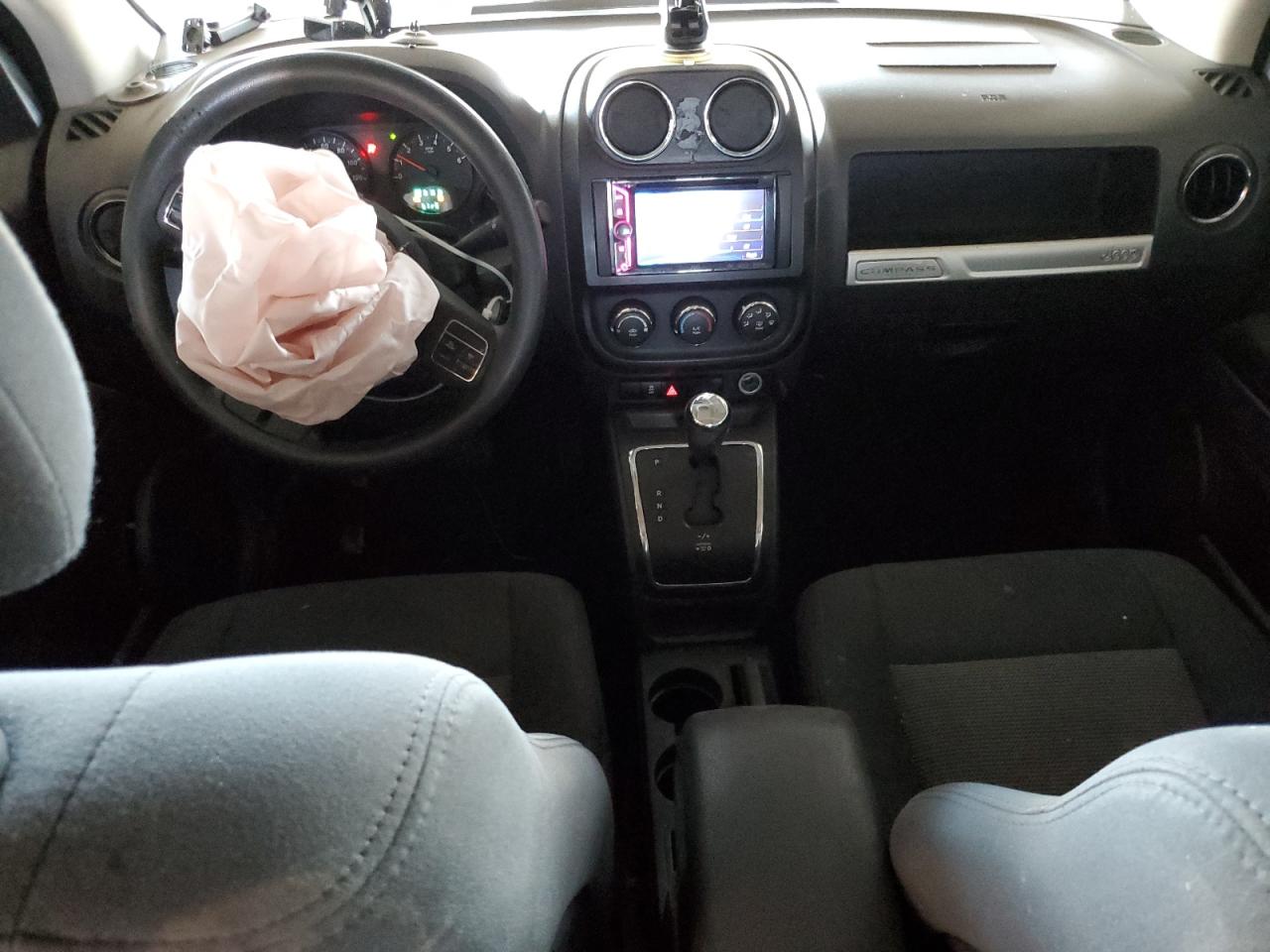 2011 Jeep Compass - Image 8