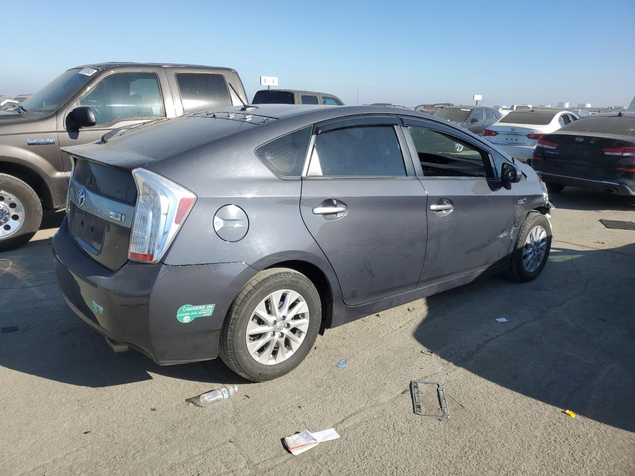 2015 Toyota Prius - Image 3