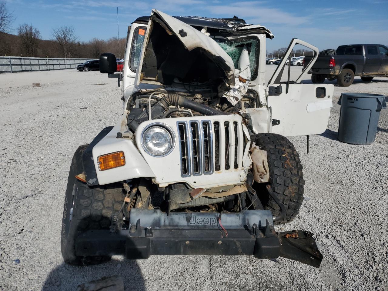 2004 Jeep Wrangler - Image 5