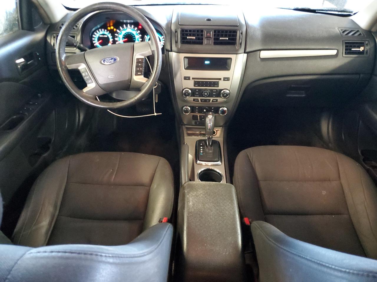 2010 Ford Fusion - Image 8