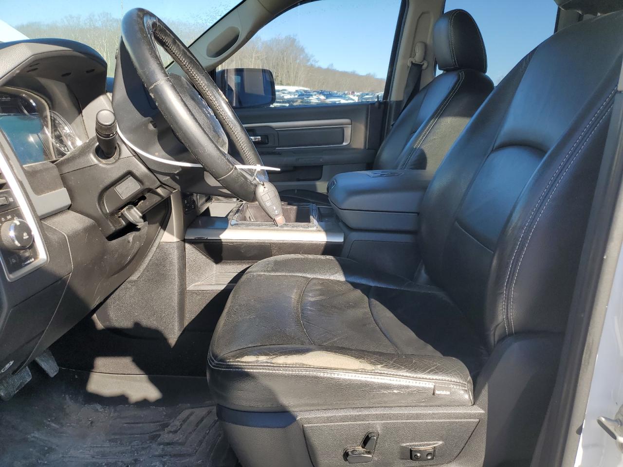 2013 RAM 1500 - Image 7