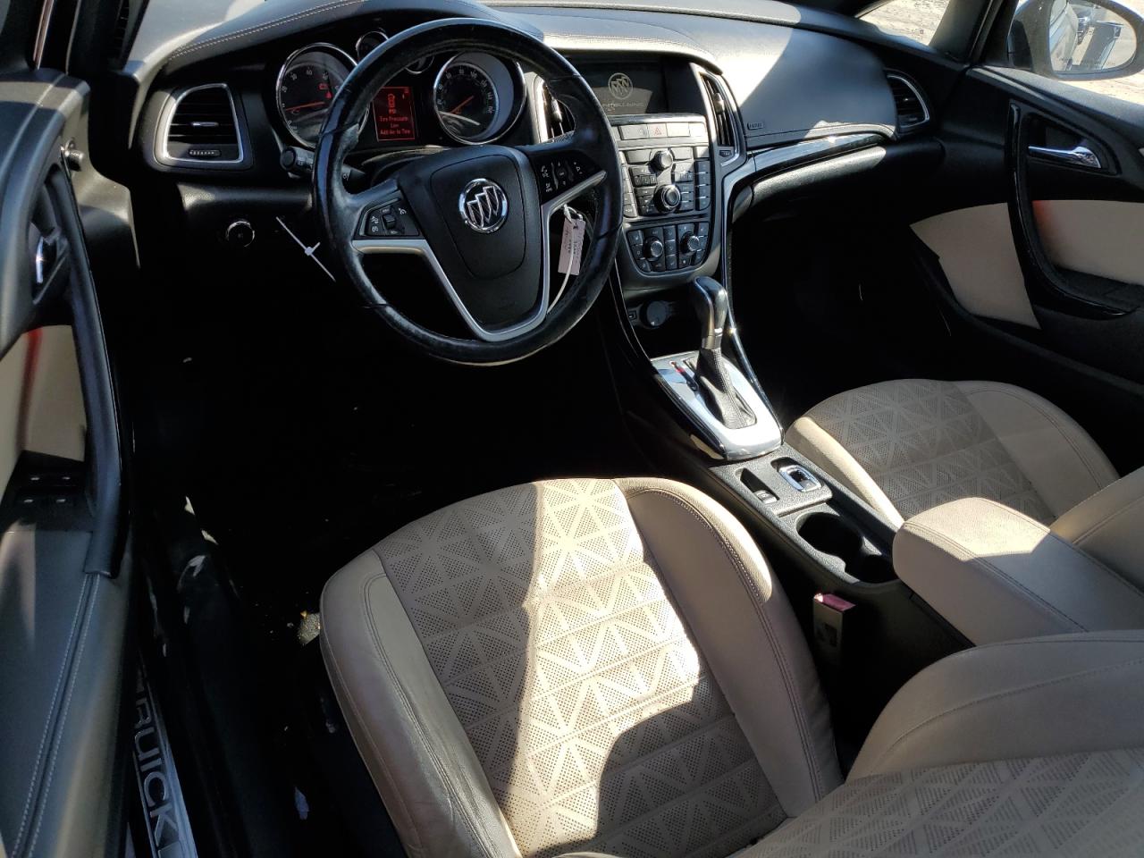 2017 Buick Cascada - Image 8