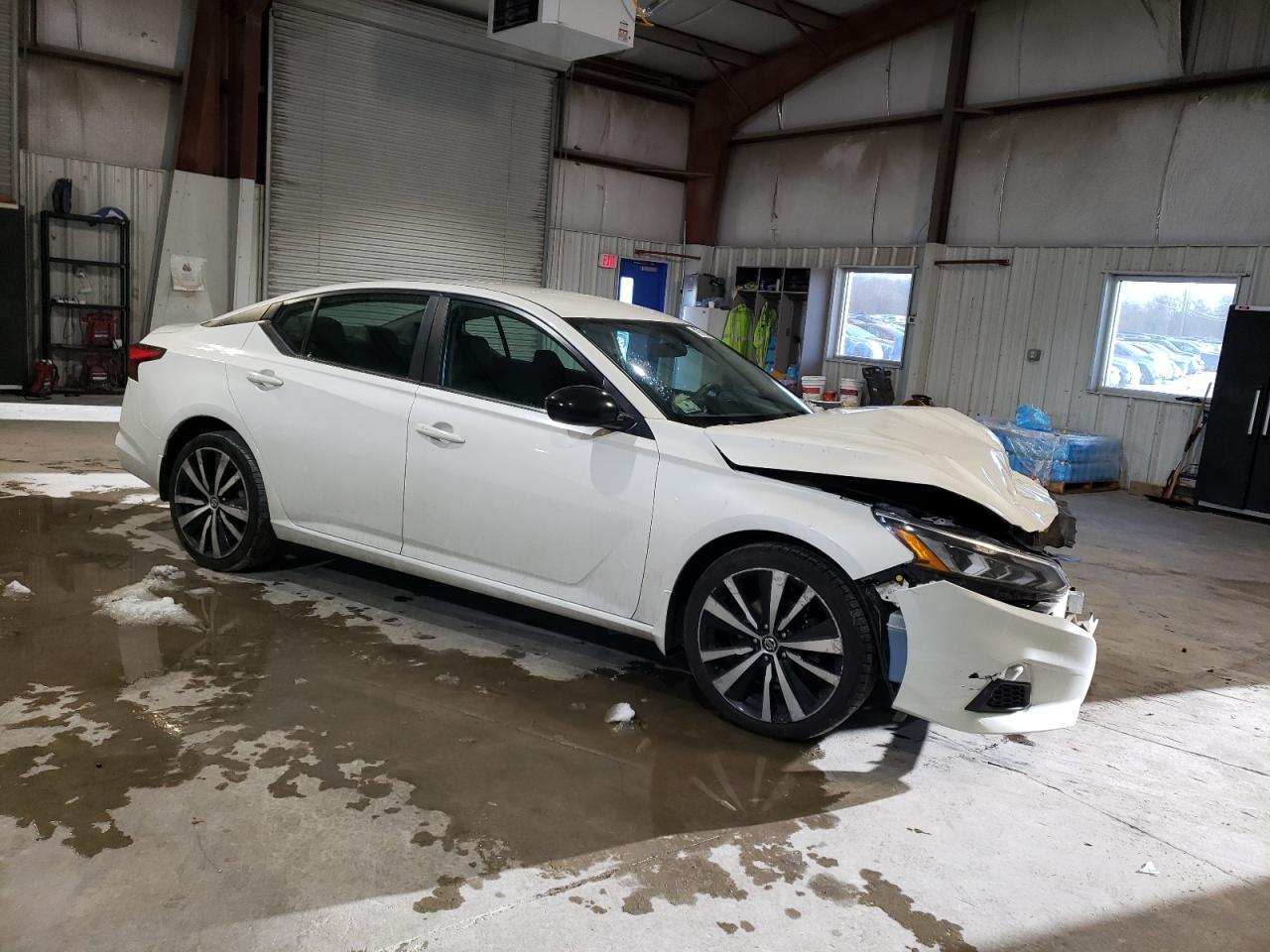 2019 Nissan Altima - Image 4