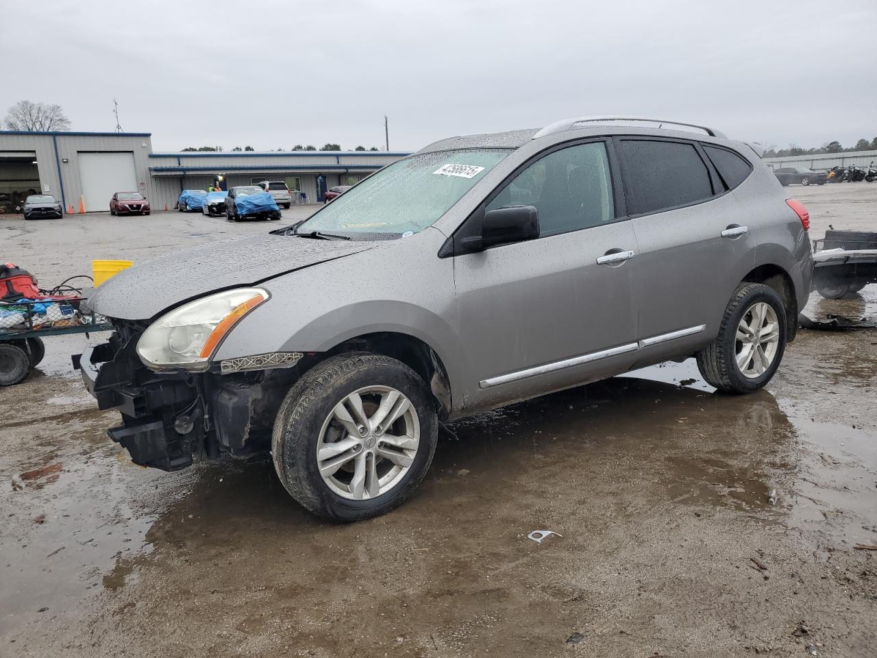 2015 Nissan Rogue - Image 1