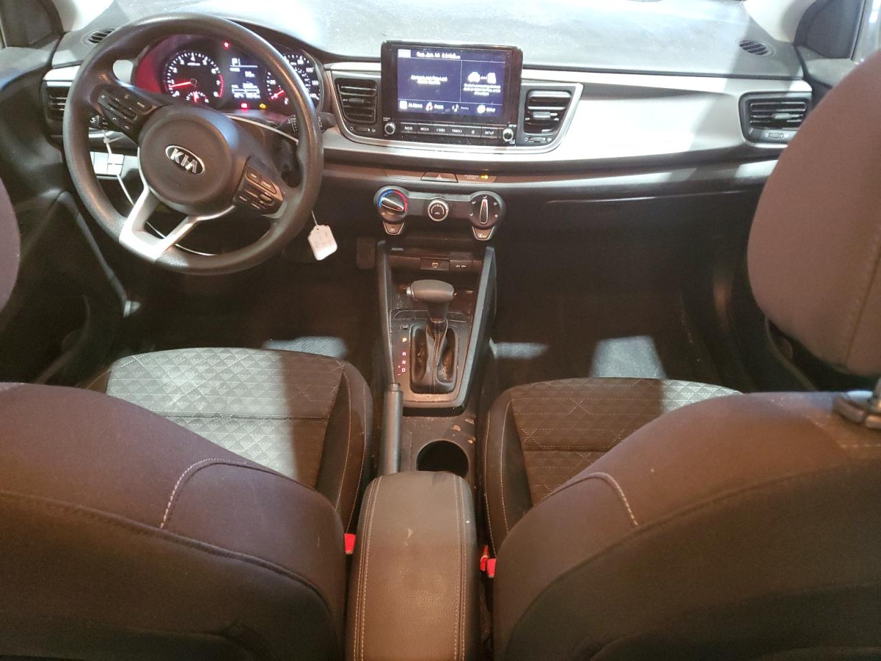 2021 Kia Rio - Image 8