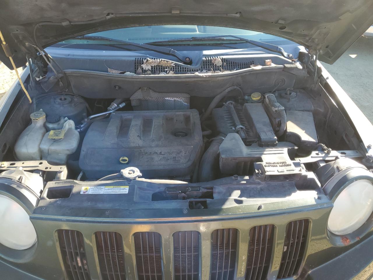 2007 Jeep Compass - Image 12