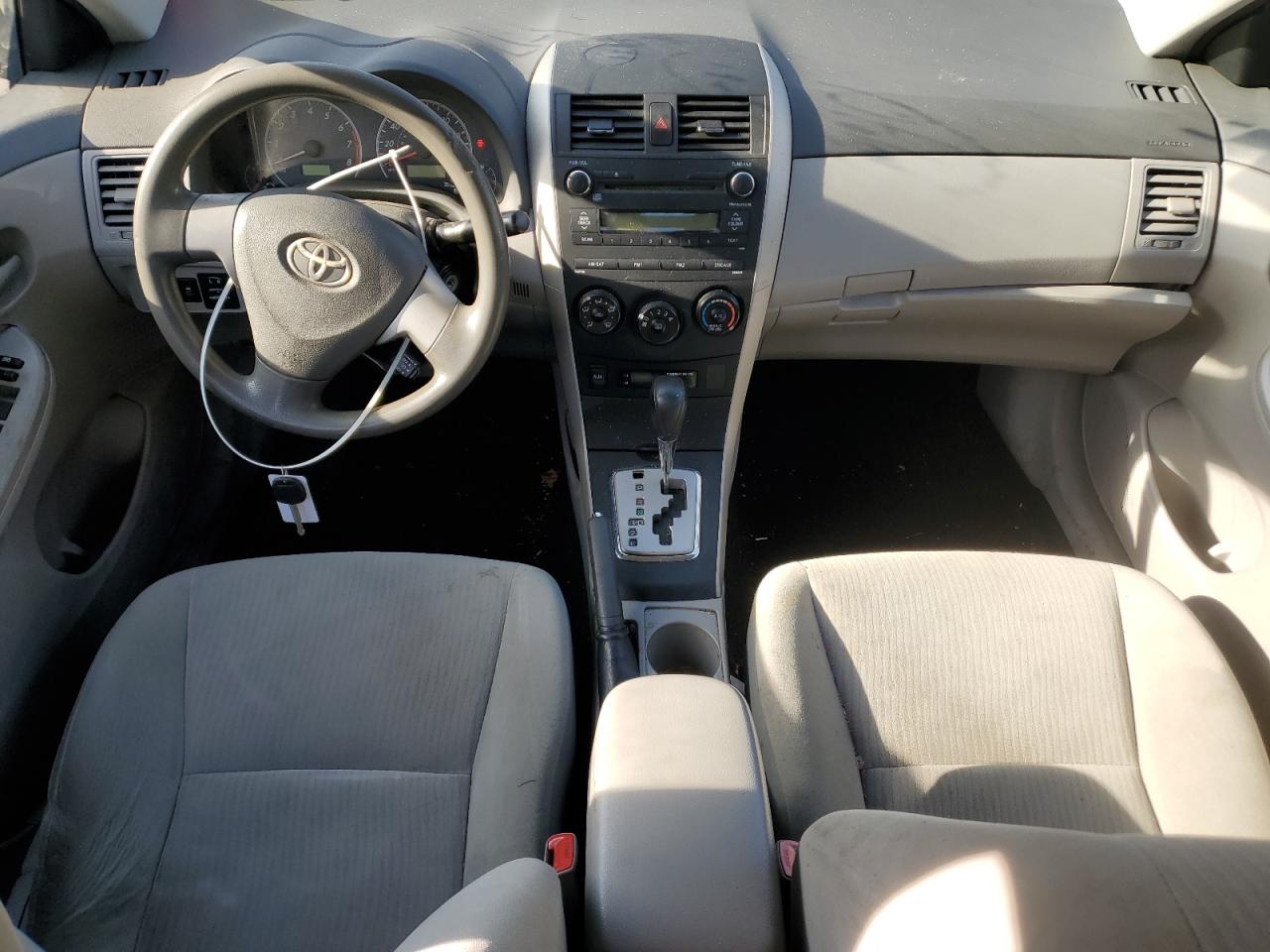2010 Toyota Corolla - Image 8