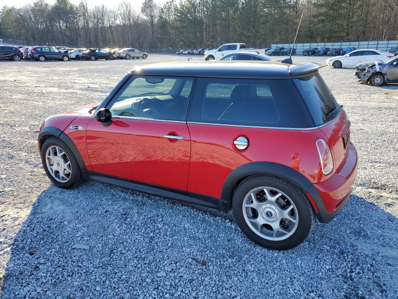 2006 MINI Cooper - Image 2