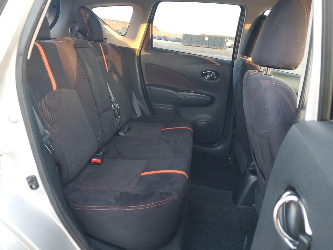 2015 Nissan Versa - Image 10