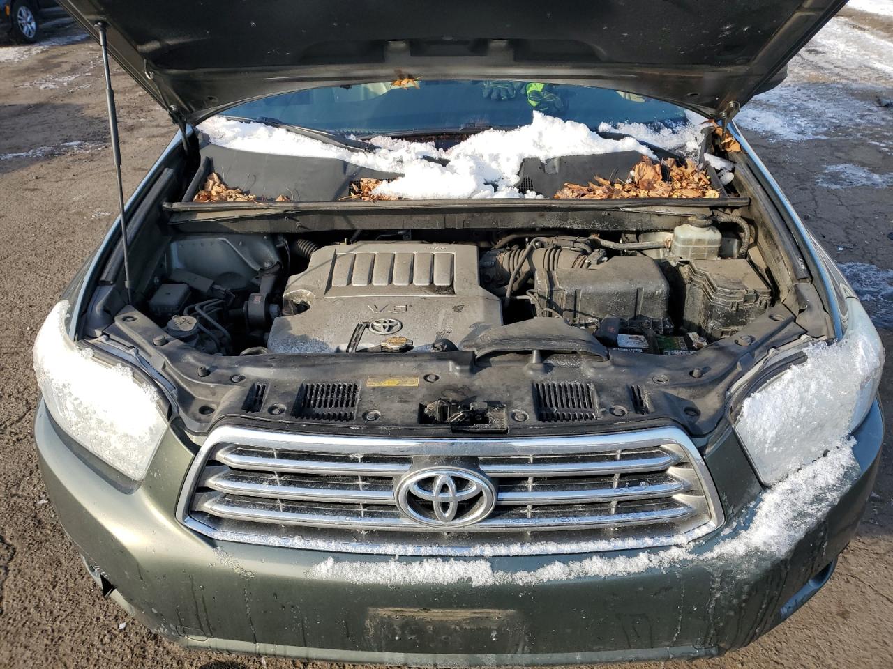 2009 Toyota Highlander - Image 14