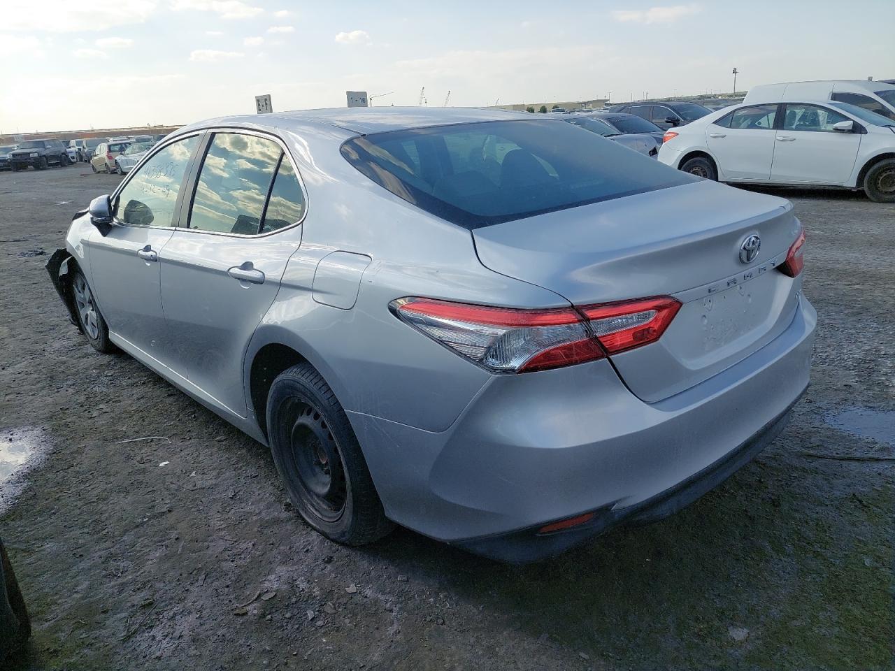 JTNBF9HK0J3007656 - 2018 Toyota Camry - #41358395