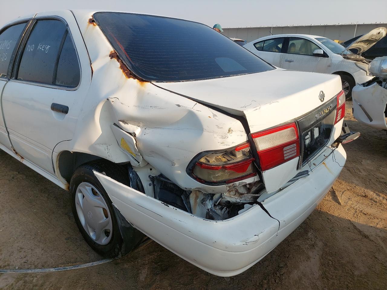 JN1BB41S6YW006875 - 2000 Nissan Sunny - #88568145