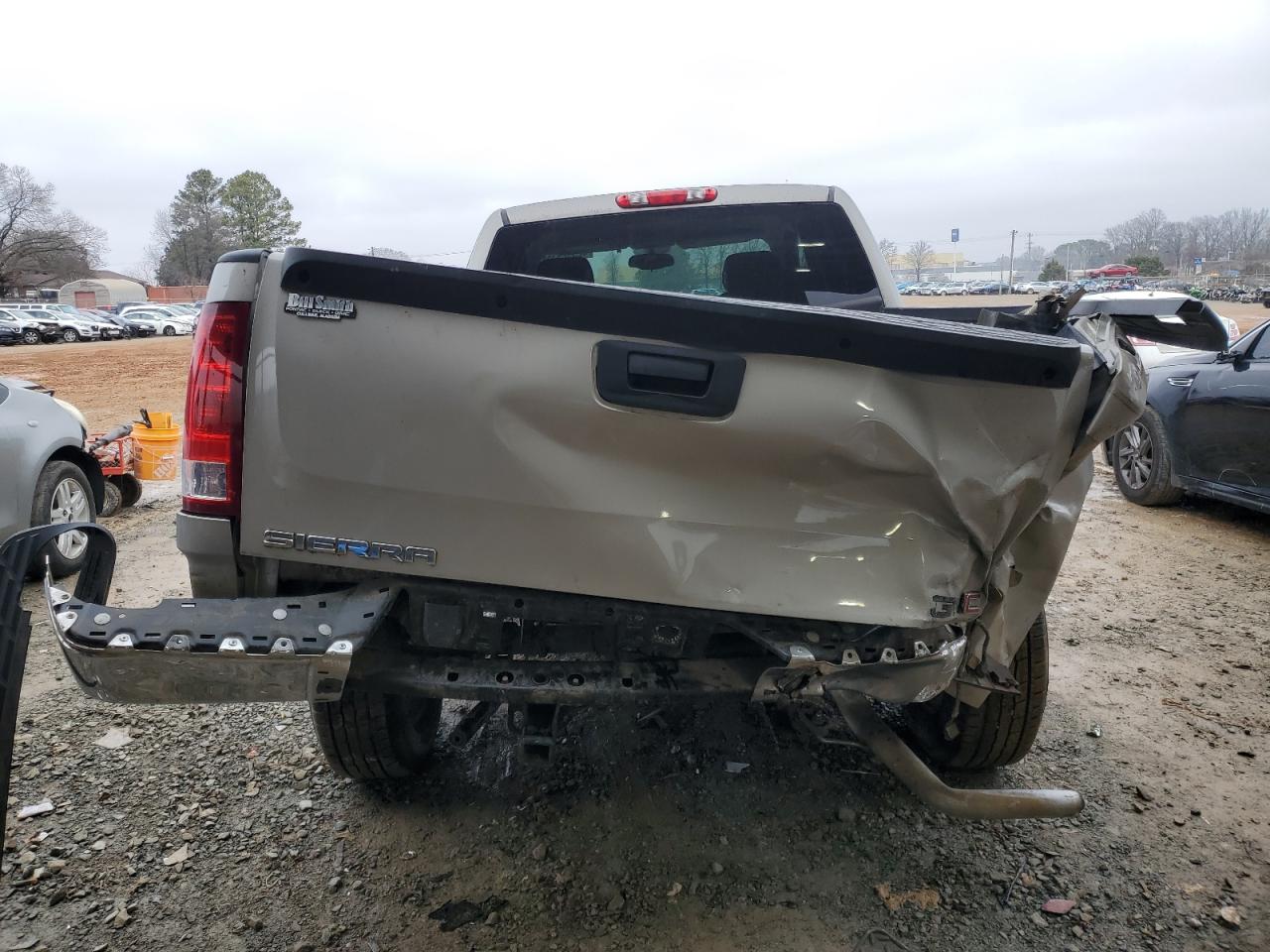 2009 GMC Sierra - Image 6