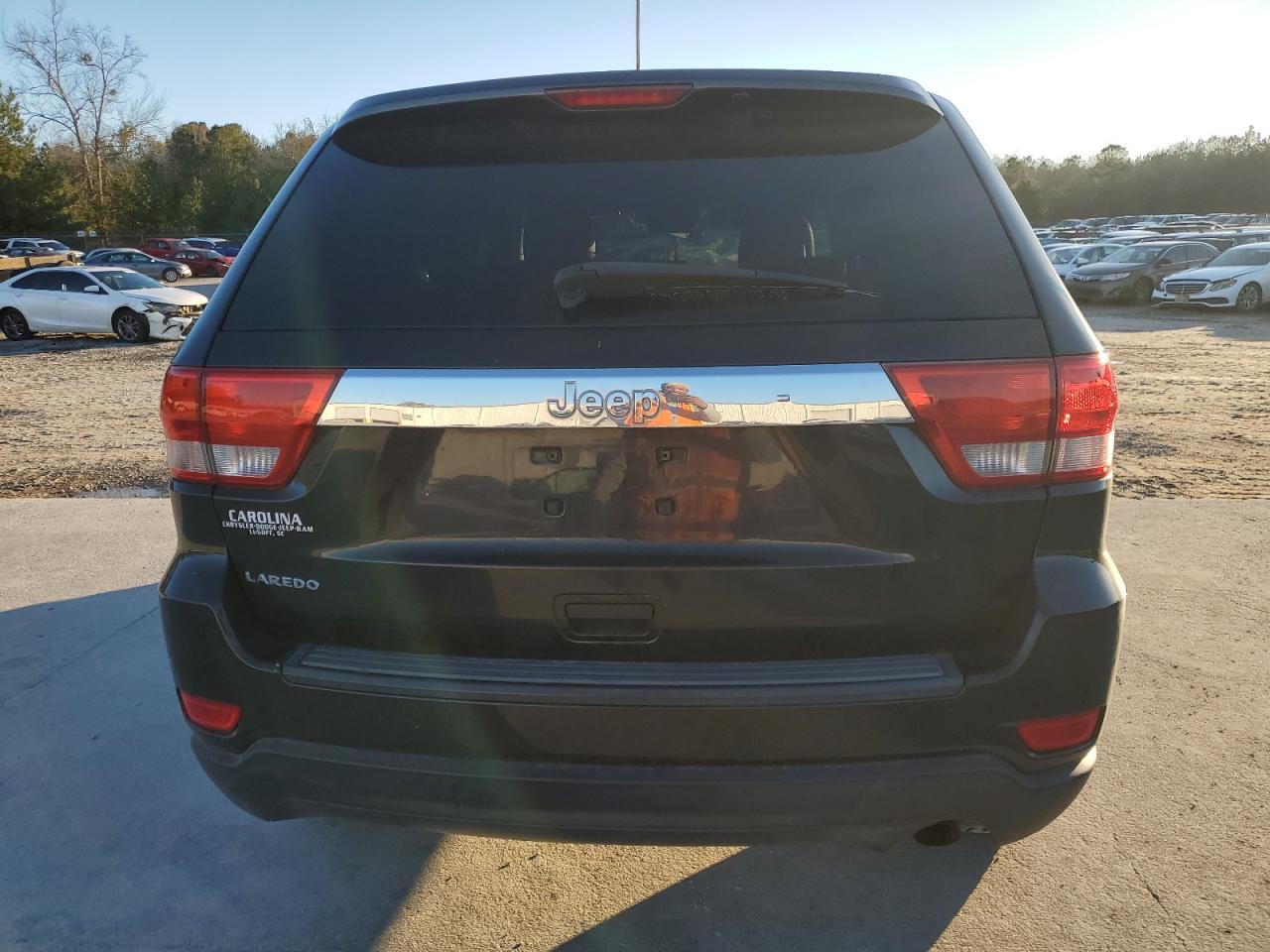 2012 Jeep Grand Cherokee - Image 6