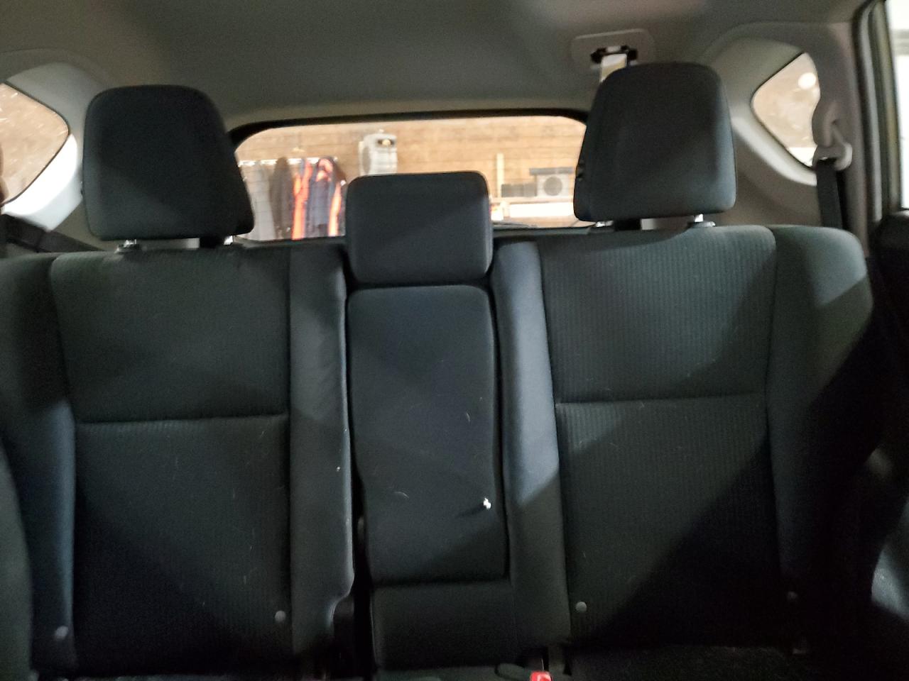 2015 Toyota RAV 4 - Image 10