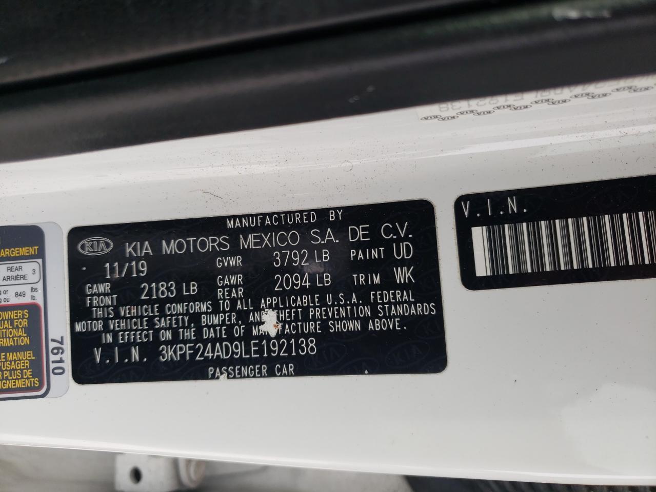 2020 Kia Forte - Image 12