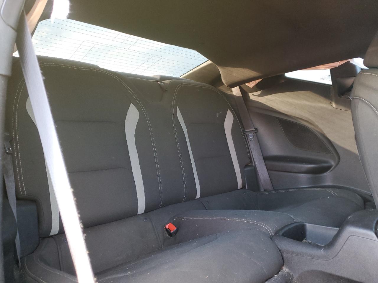 2020 Chevrolet Camaro Ls VIN: 1G1FB1RX8L0111046 Lot: 87707155