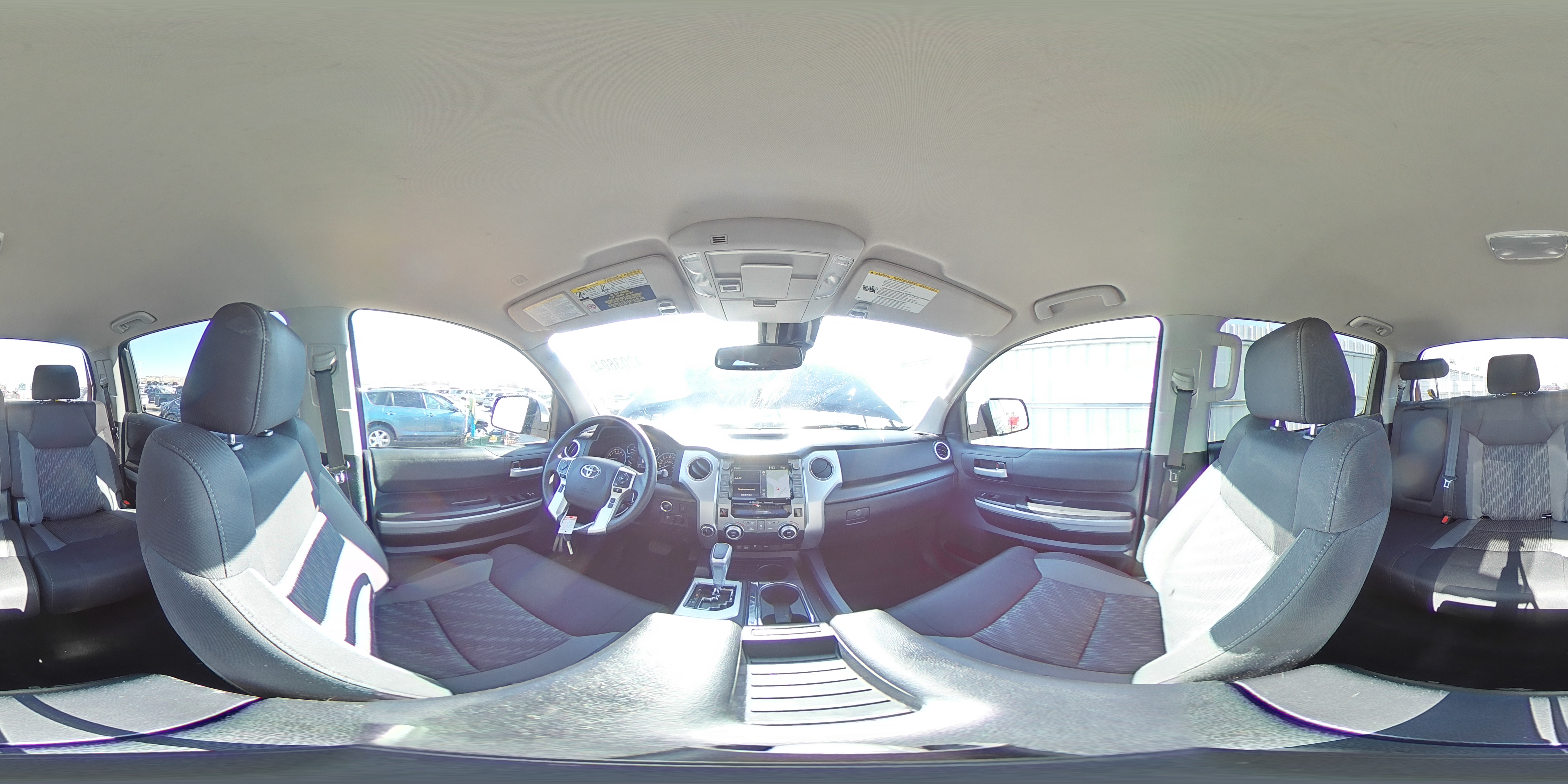 2021 Toyota Tundra - Image 14
