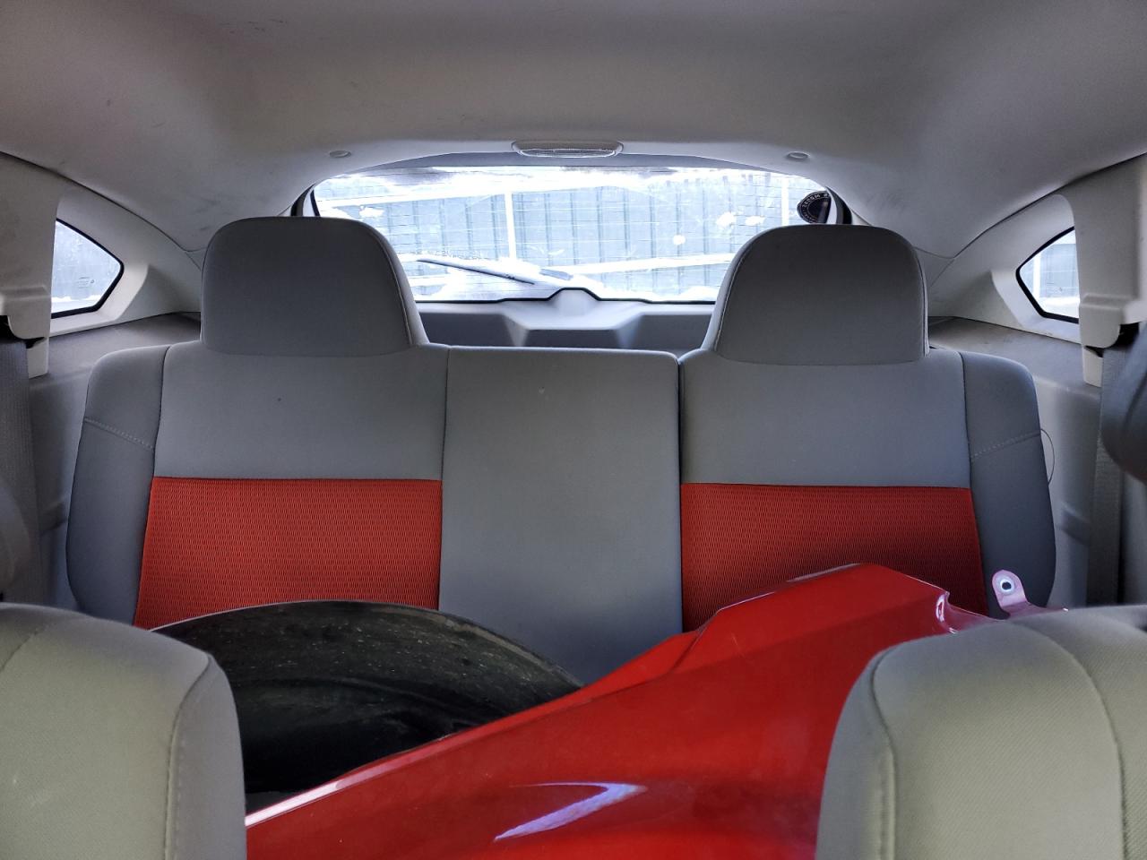 2007 Dodge Caliber - Image 10