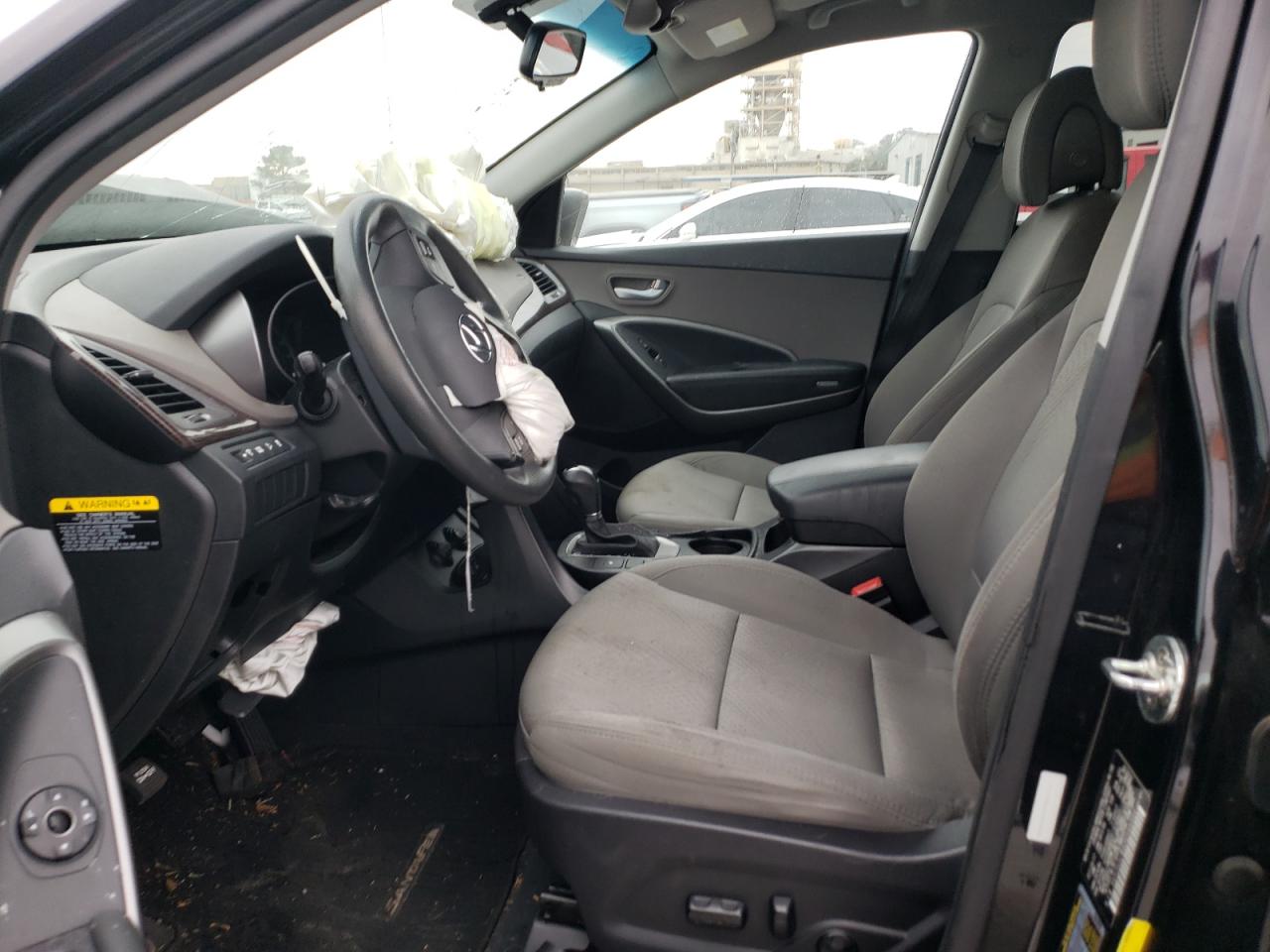 2018 Hyundai Santa Fe - Image 7