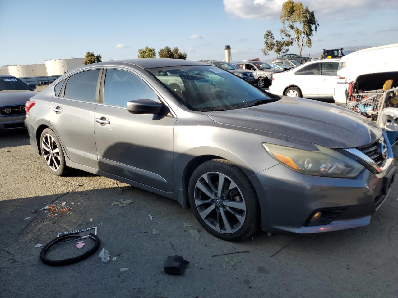 2016 Nissan Altima - Image 4