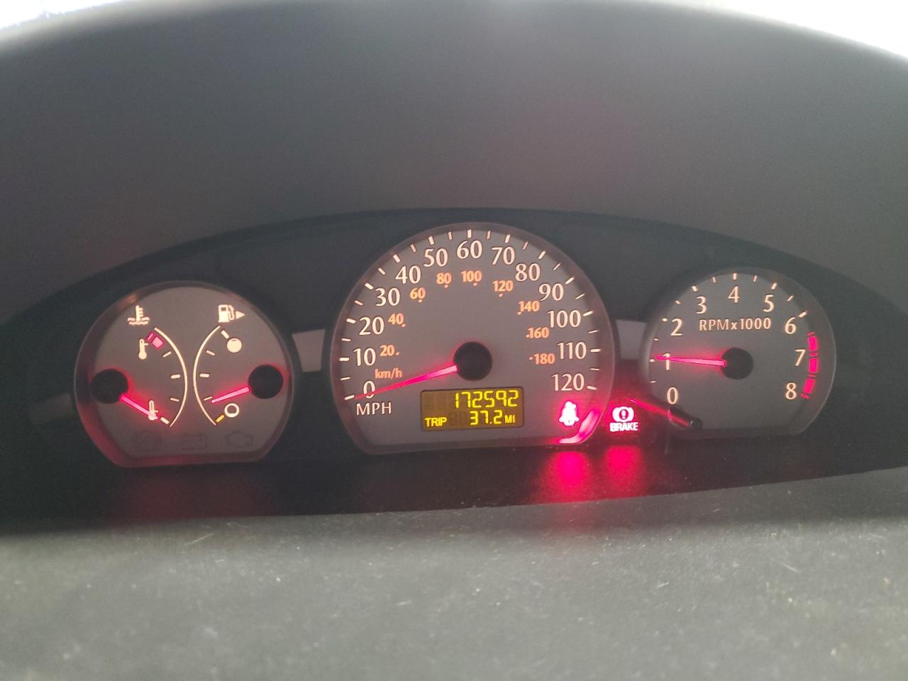 2004 Saturn ION - Image 9