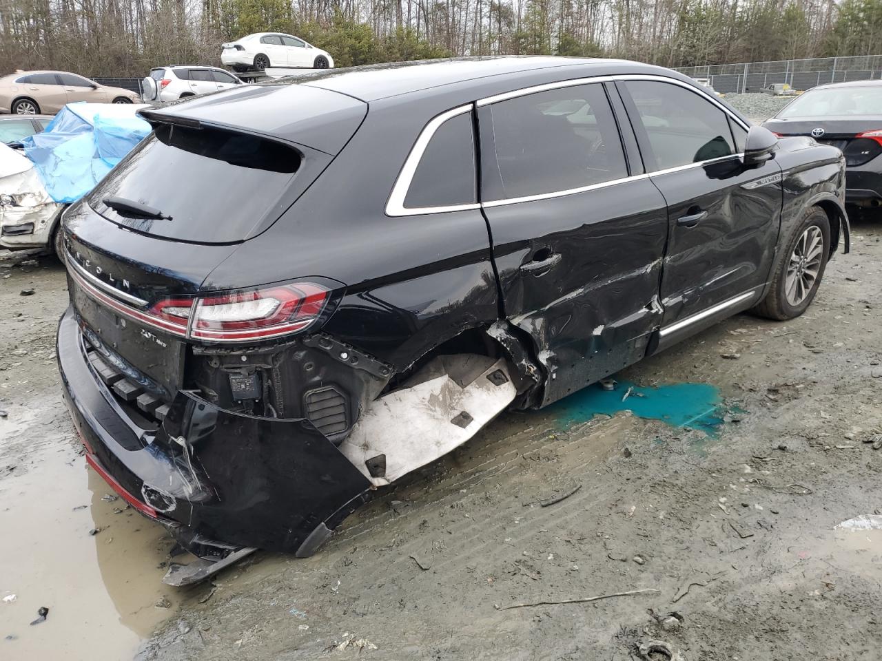 2019 Lincoln Nautilus - Image 3