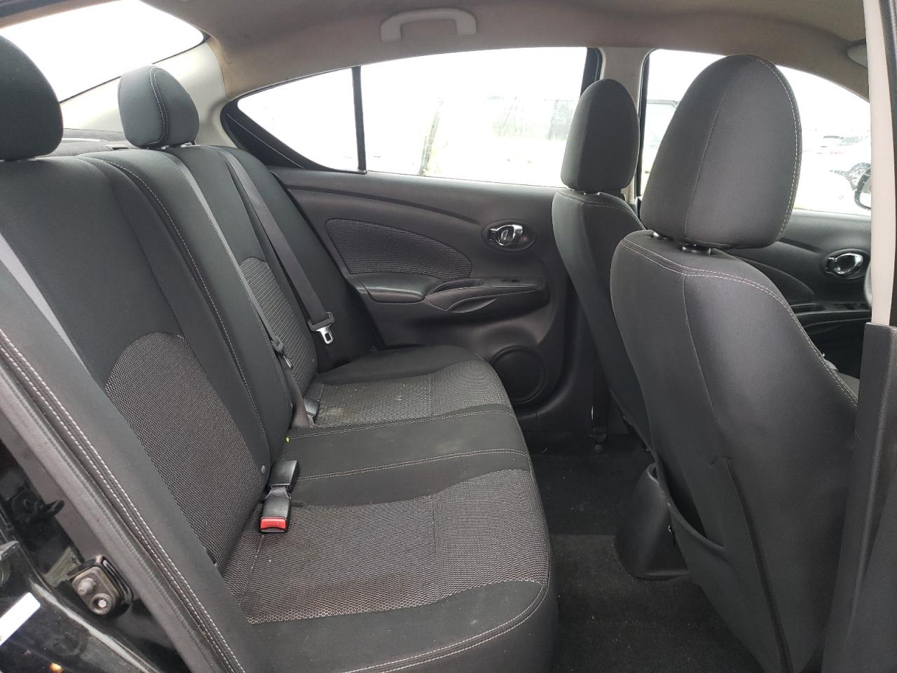 2017 Nissan Versa - Image 10