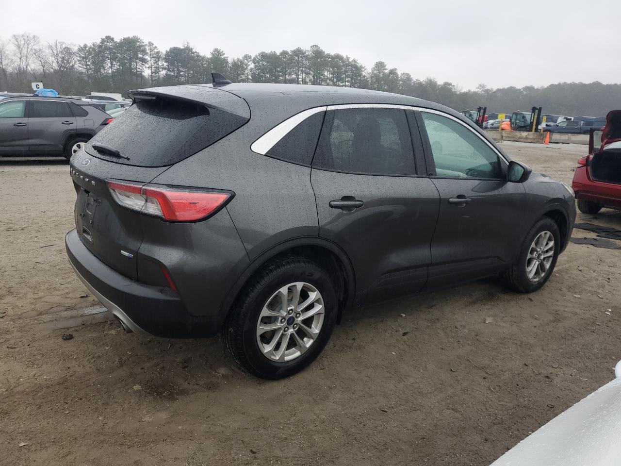 2020 Ford Escape - Image 3