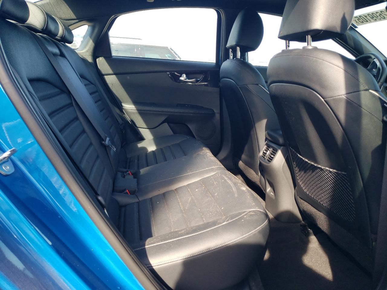 2023 Kia Forte - Image 10