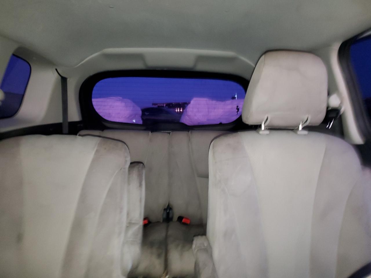 2013 Mazda 5 - Image 10