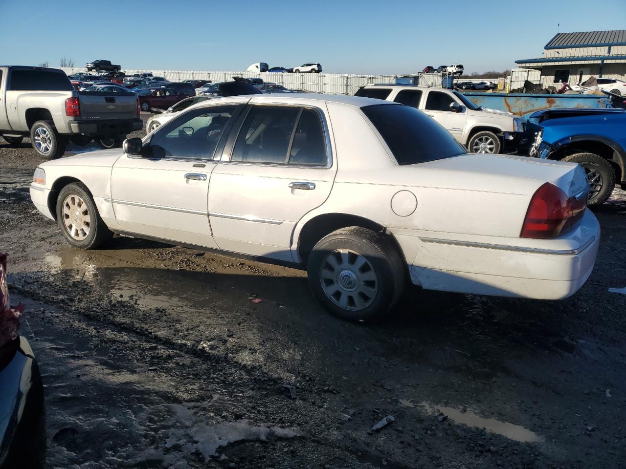 2003 Mercury Grand Marquis - Image 2