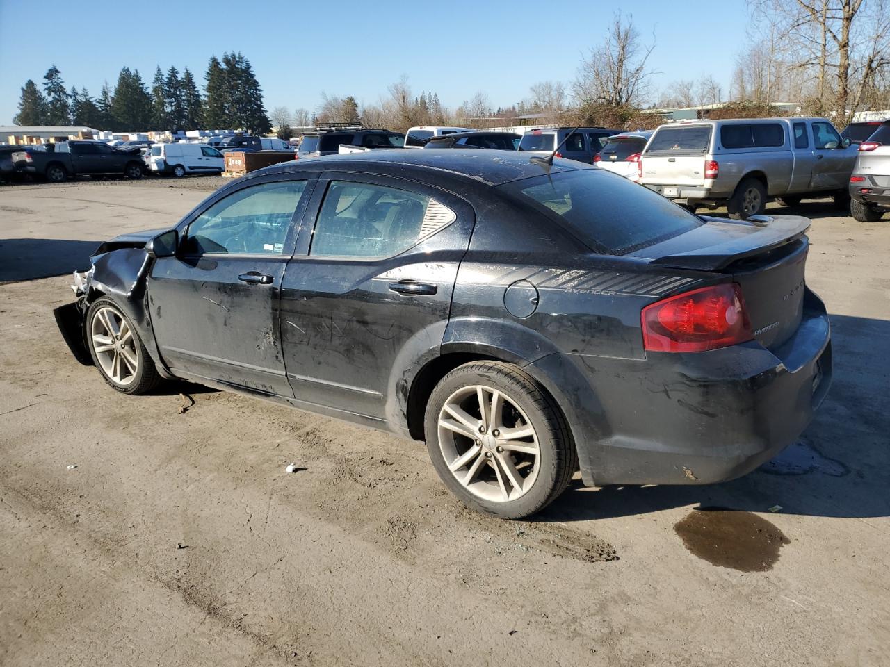 2011 Dodge Avenger - Image 2