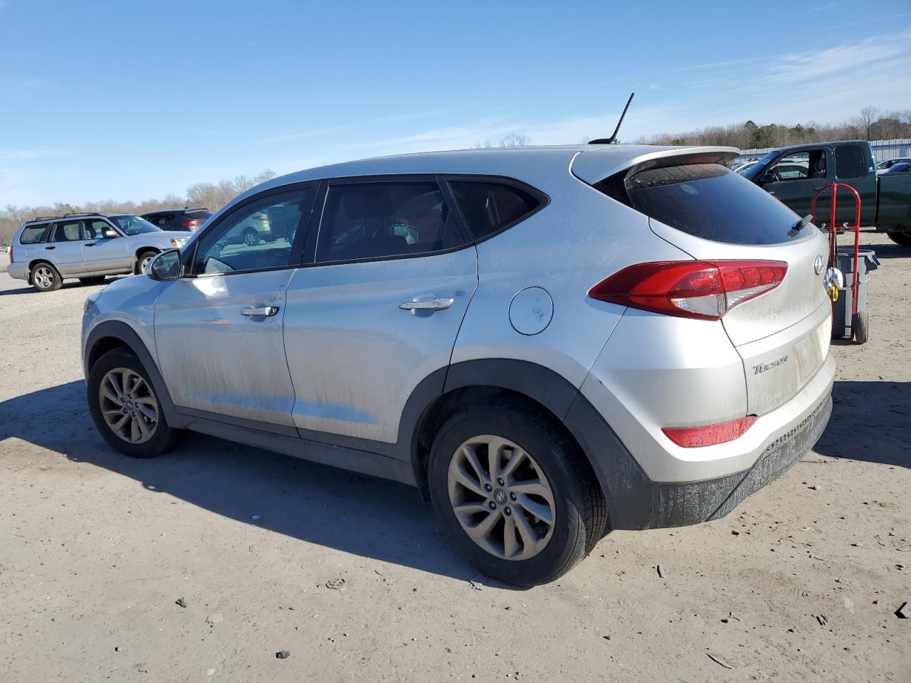 2017 Hyundai Tucson - Image 2