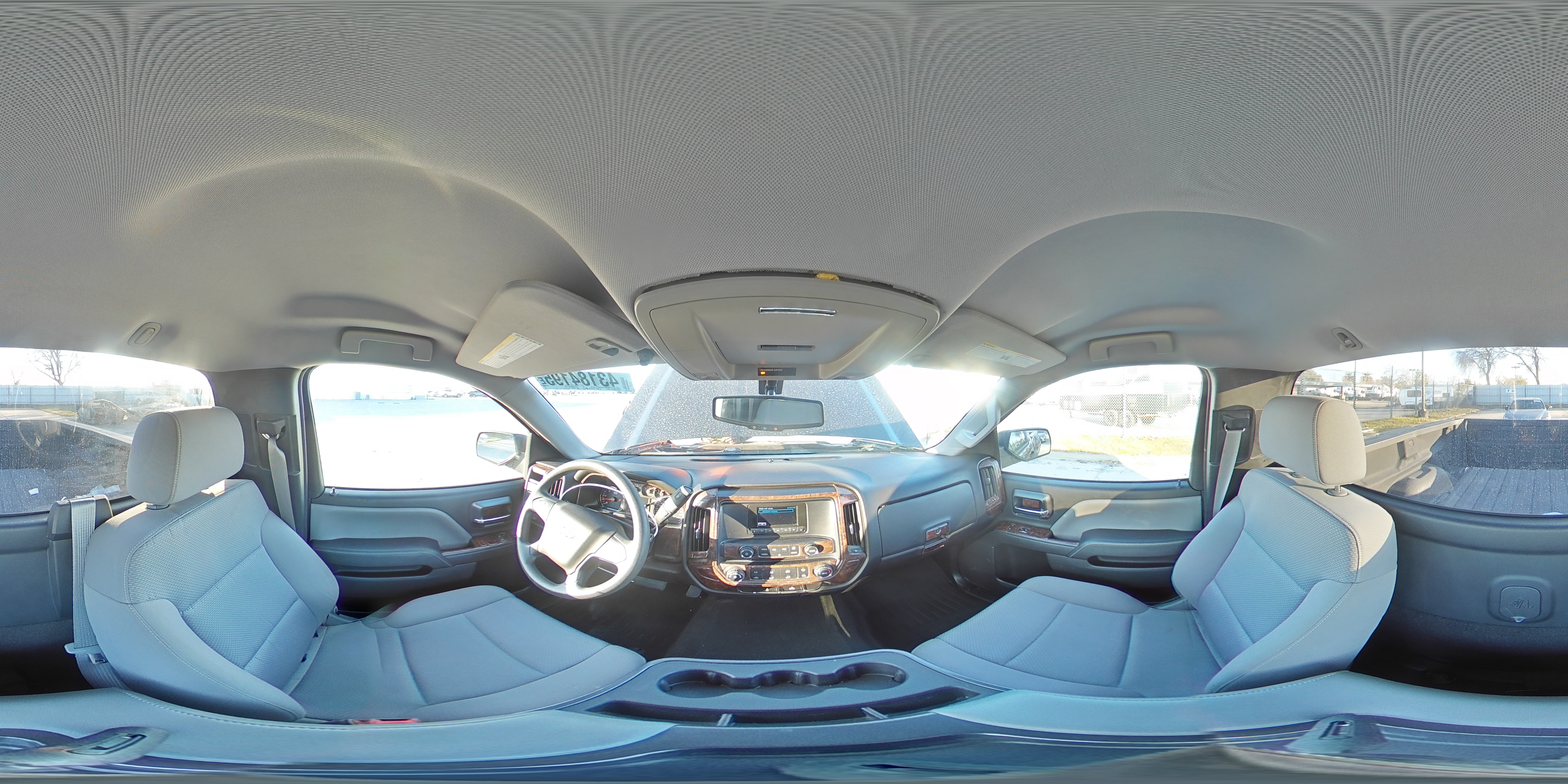 2014 Chevrolet Silverado - Image 13