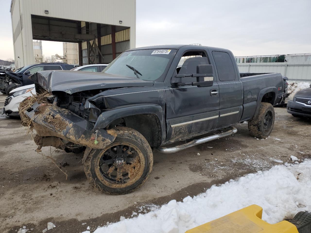 Kansas City, KS에서 판매 중인 2003 Chevrolet Silverado K1500 - Front End