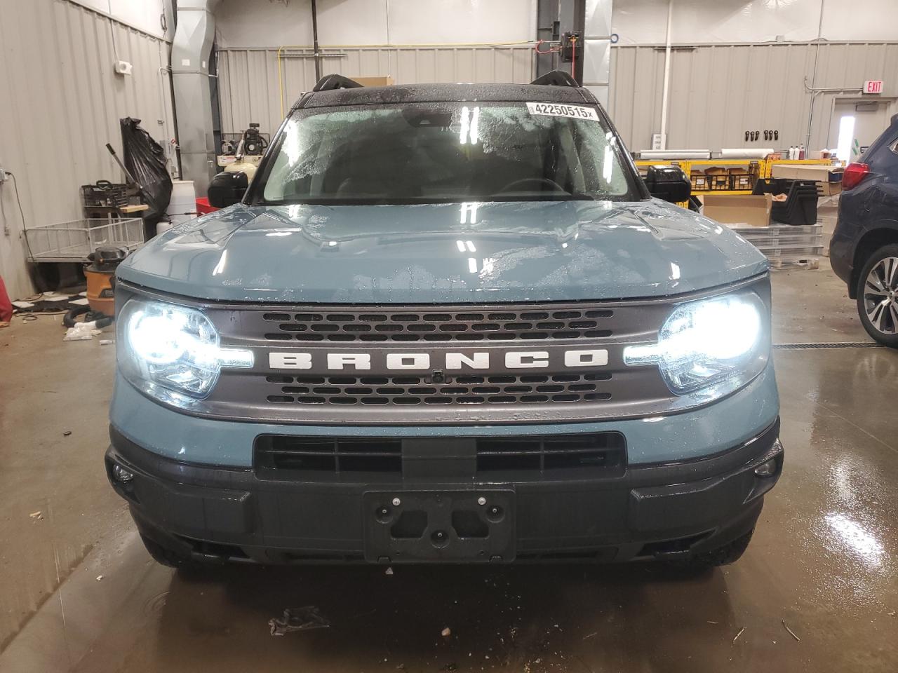 2021 Ford Bronco - Image 5