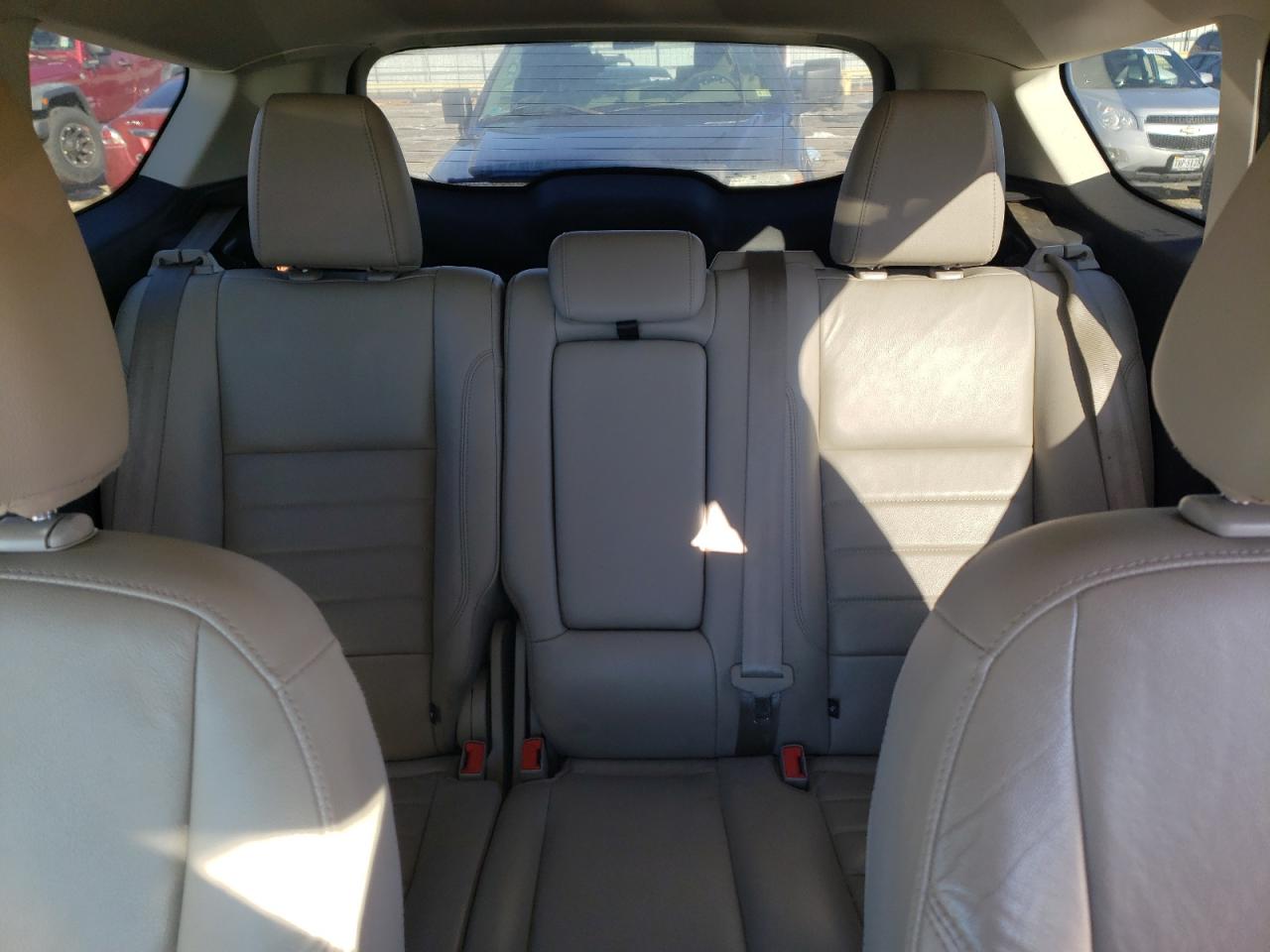 2016 Ford Escape - Image 10