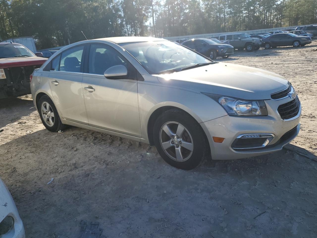 VIN 1G1PE5SB0G7143312 2016 CHEVROLET CRUZE no.4