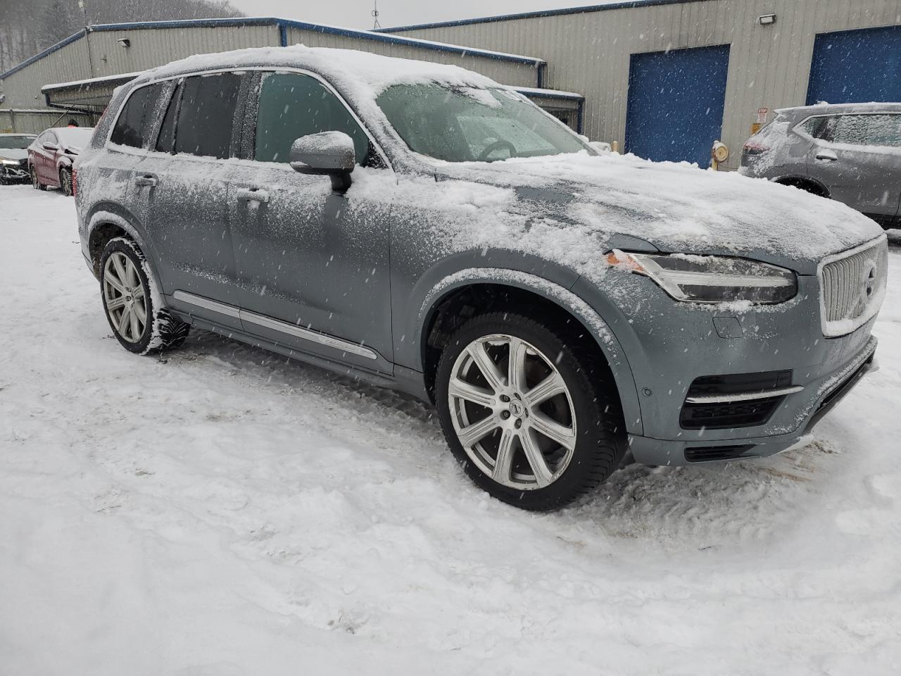 2017 Volvo XC90 - Image 4
