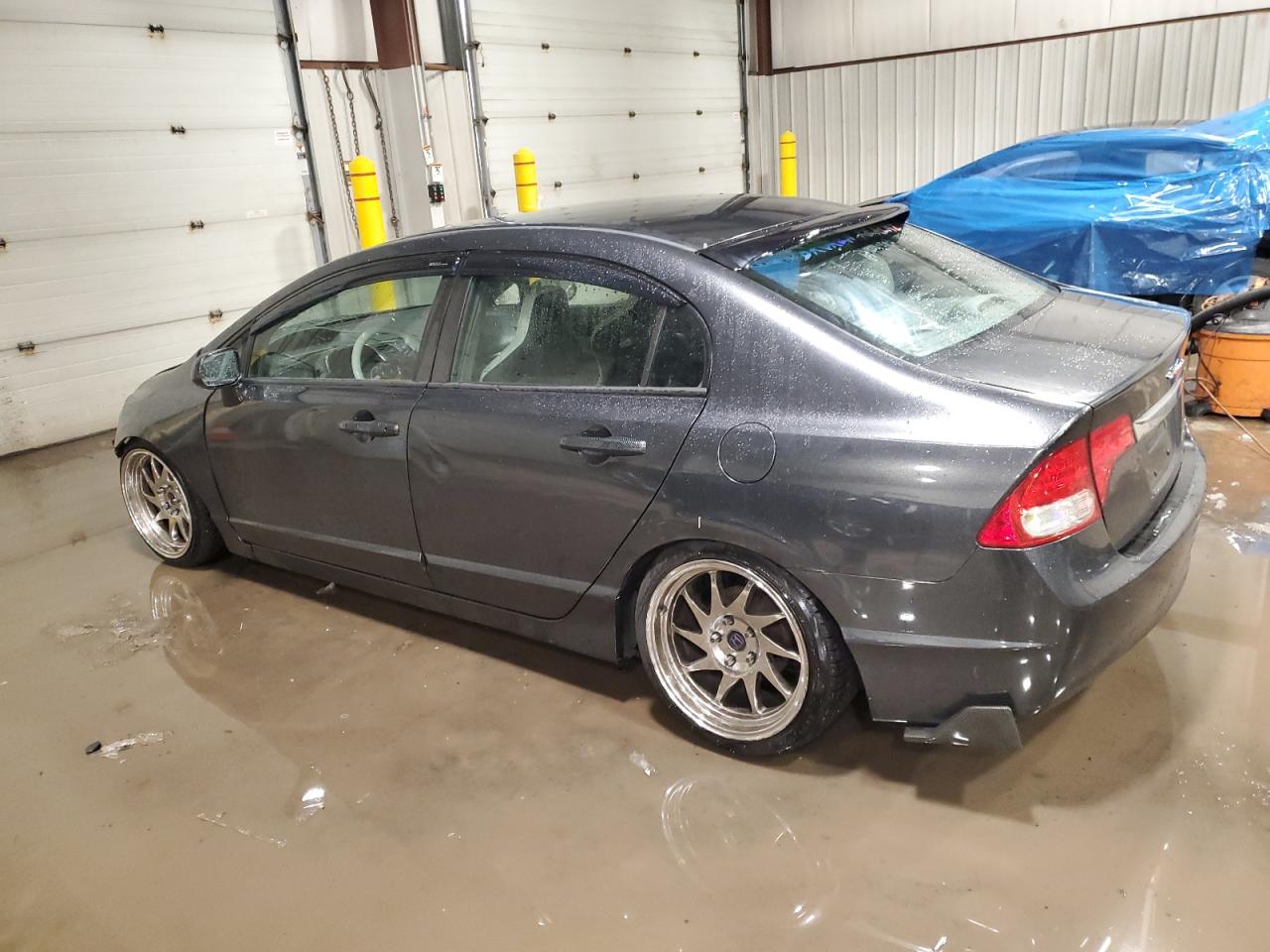 2010 Honda Civic - Image 2