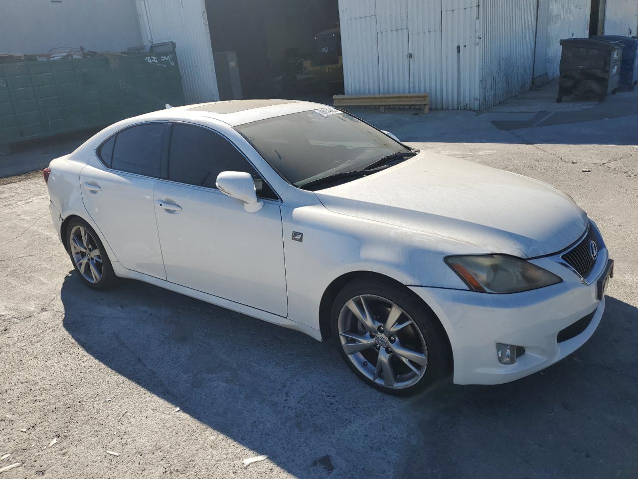 2010 Lexus IS - Image 4