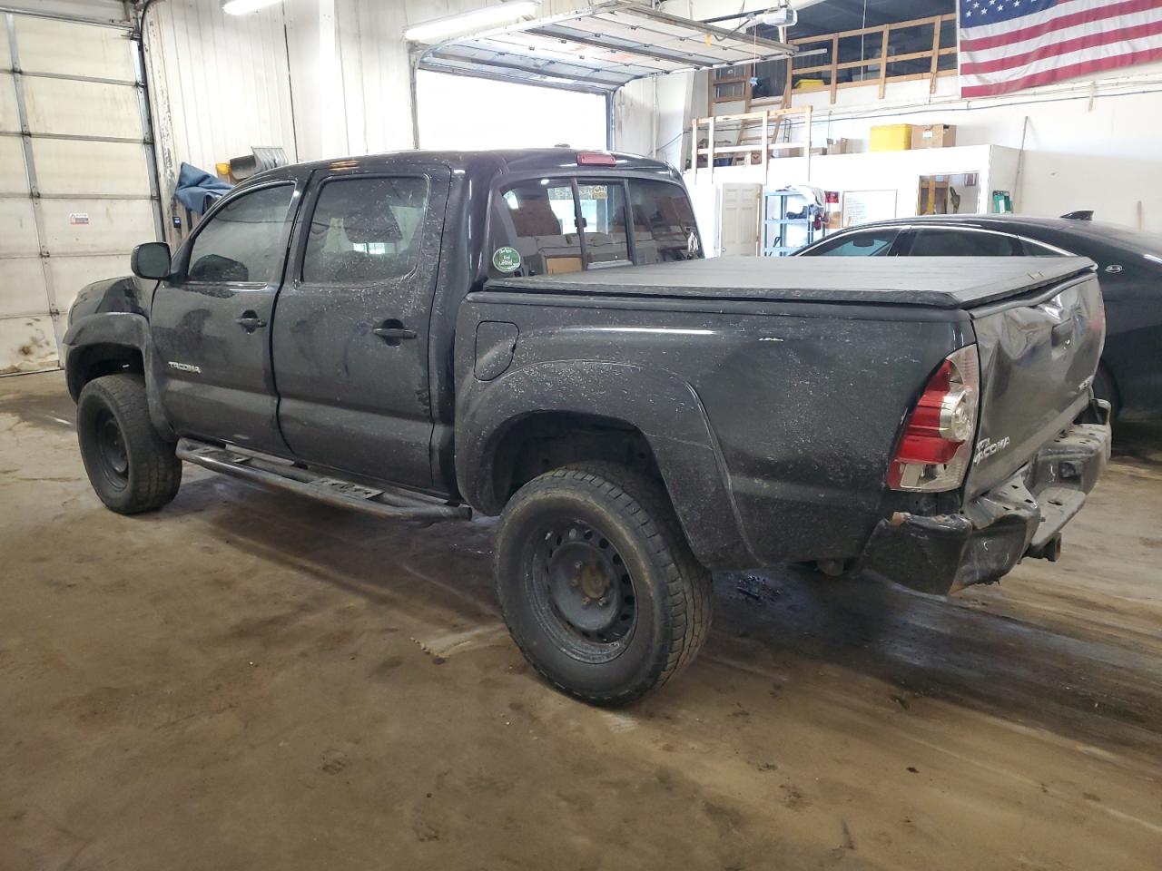 2010 Toyota Tacoma - Image 2