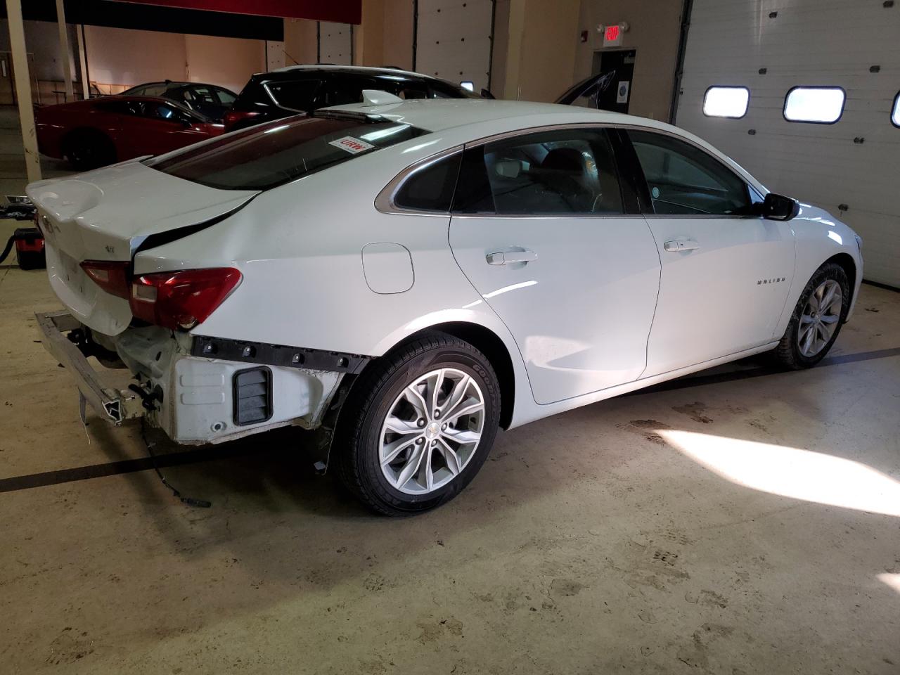 2023 Chevrolet Malibu - Image 3