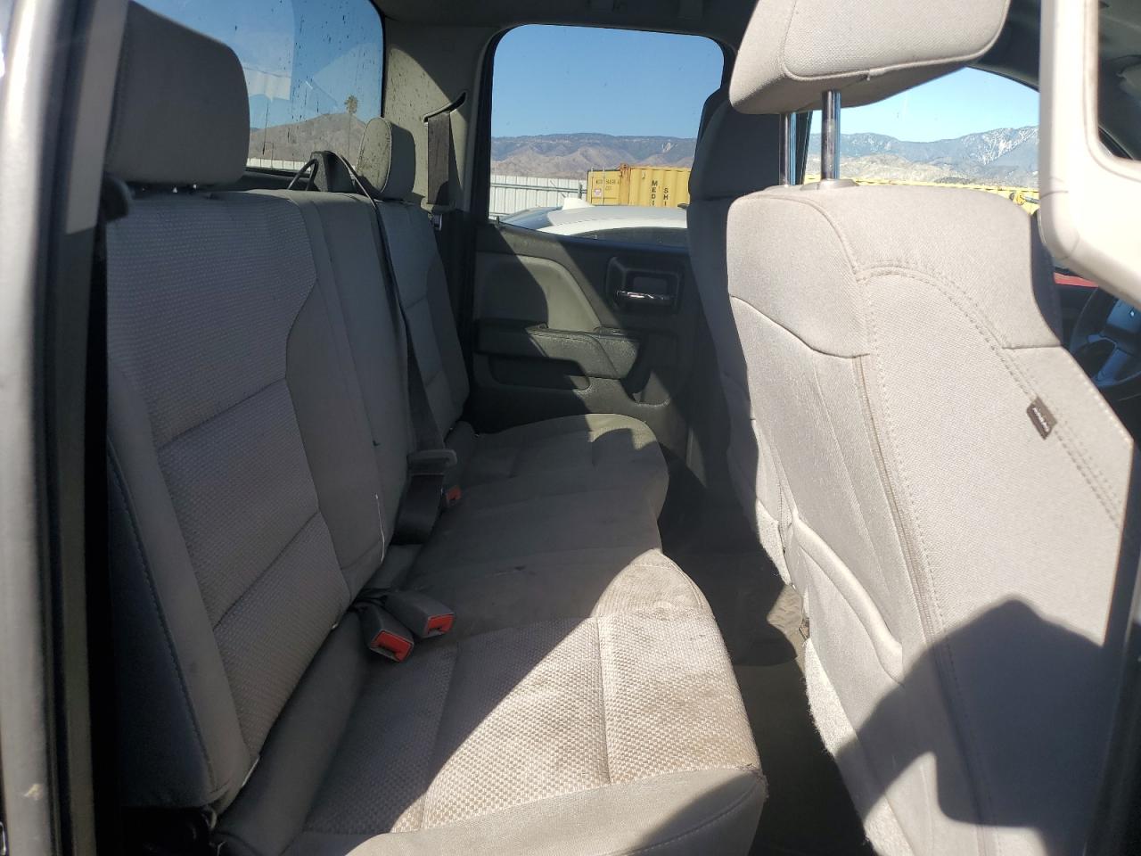 2017 Chevrolet Silverado - Image 10